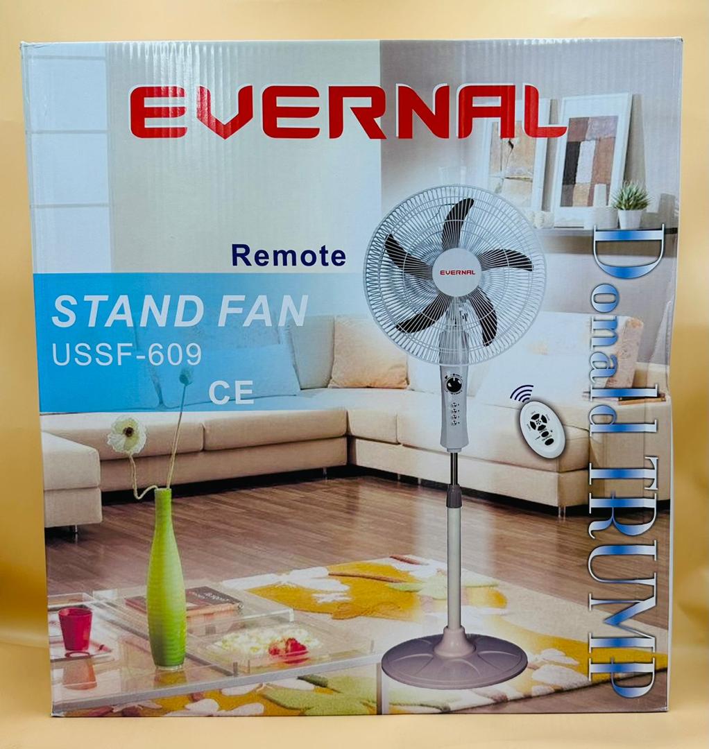 ventilateur Evernal sur pied 18"