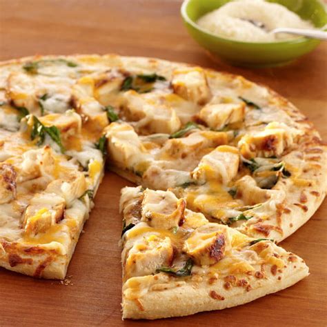 Large Delish Creamy Chicken Pizza 