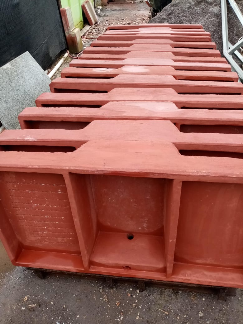 PILA ROJA _0
