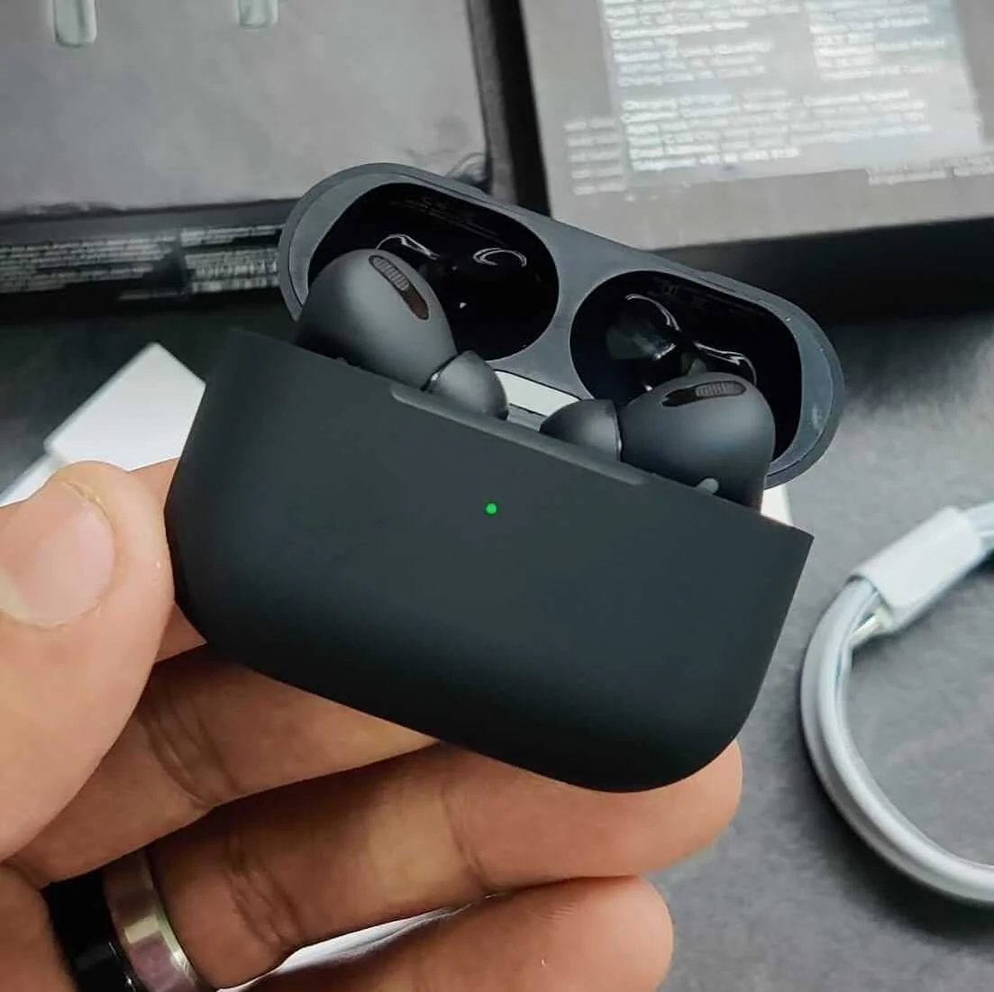 Airpods pro 2 (Qualité Dubaï - Garantie 6 mois)_1