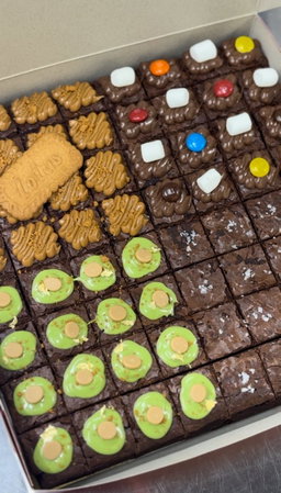 10inch Sq Perfect 4 Brownies