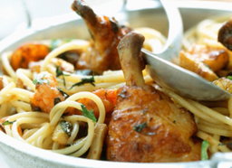 Spaghetti au poulet - CHEZ RAHMANE ET FRERES