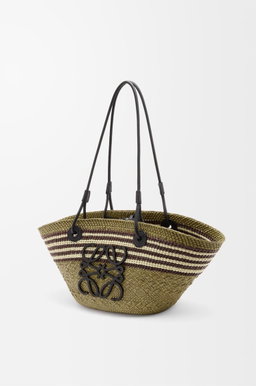 Limited edition - Loewe small anagram green raffia bag  