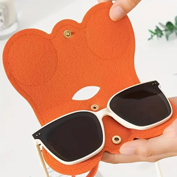 Chic Pouch