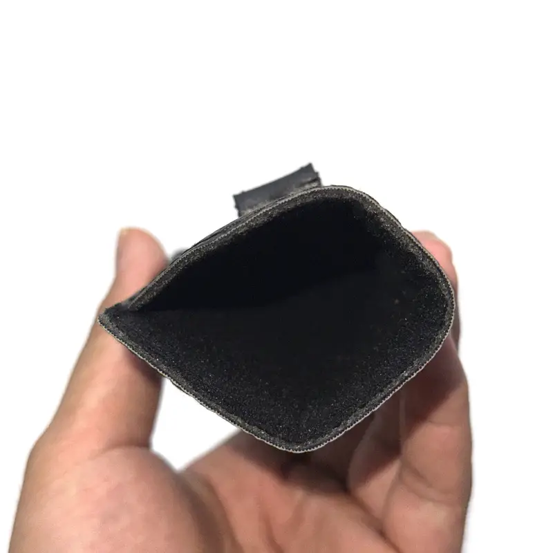 Clip-On Pouch _15
