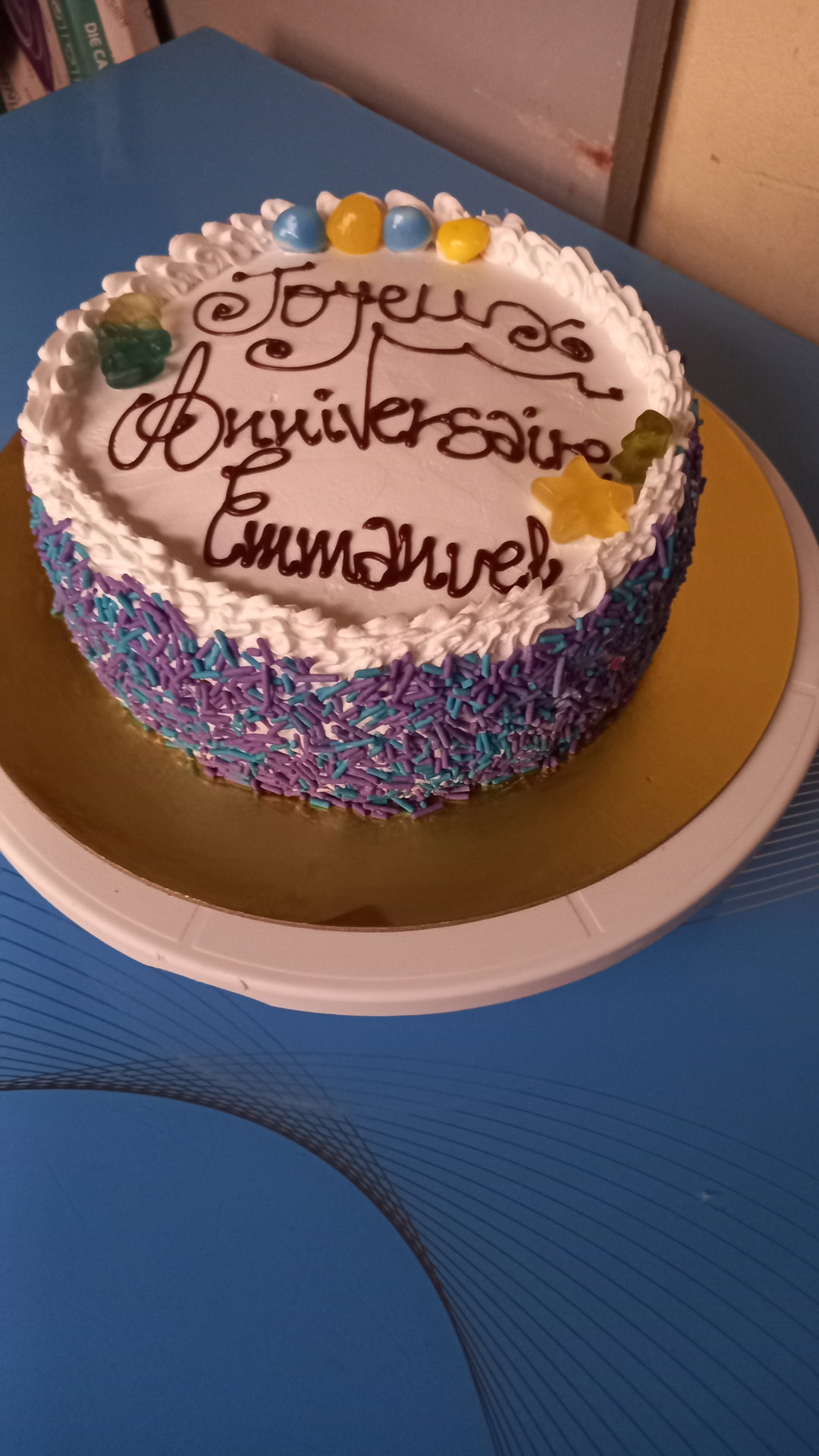 Gâteau d'anniversaire 10 parts