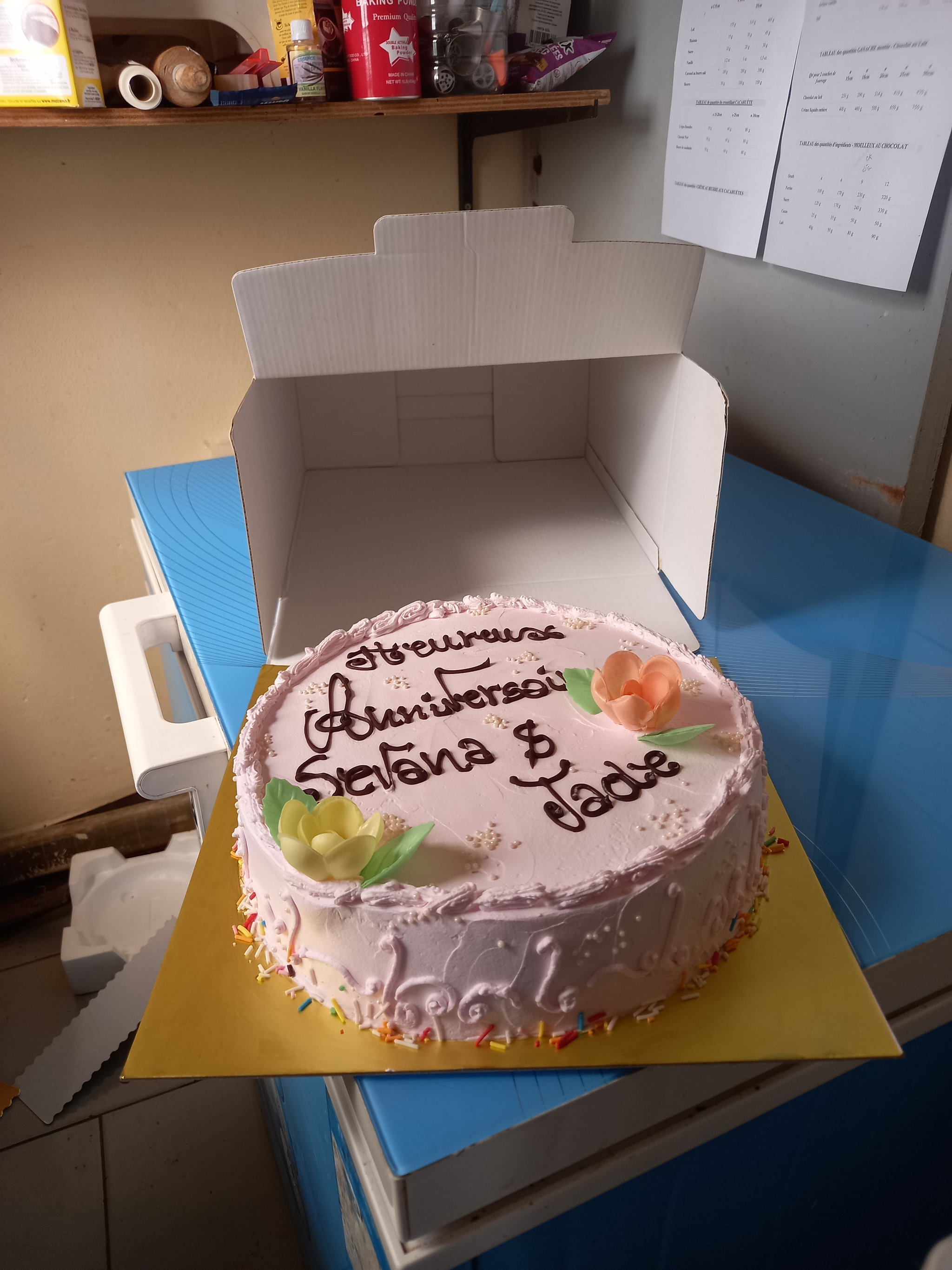 Gâteau d'anniversaire 10 parts_1