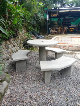 MESAS DE  CEMENTO 