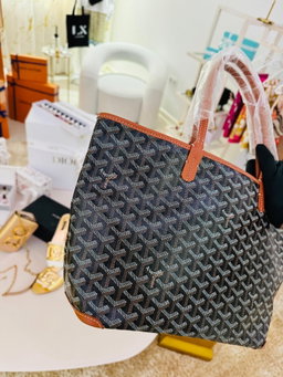 Goyard Artois PM tote - tan 