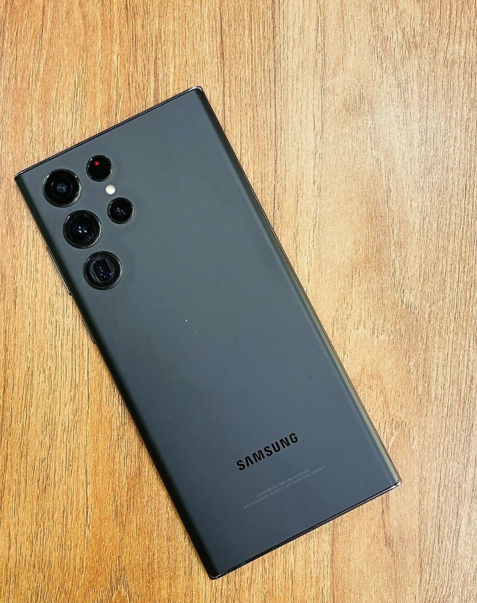 SAMSUNG GALAXY S22 ULTRA _1