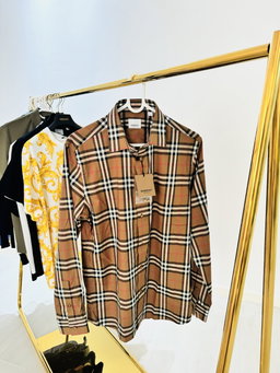 Camisa Burberry monogram unisex