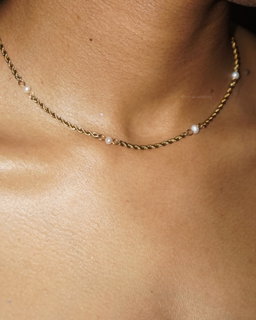 Collares