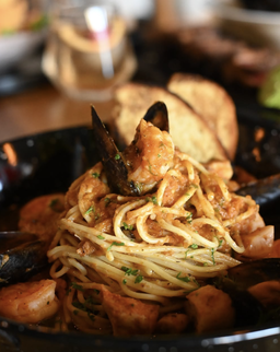 Pasta con mariscos