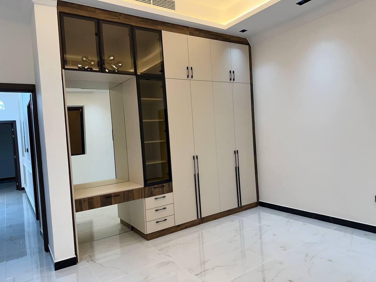 Gypsum Ceiling / Partion and Light Fixing_5