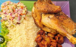 Attièkè avec poulet complet - ATTIEKE DEKOUNGBE