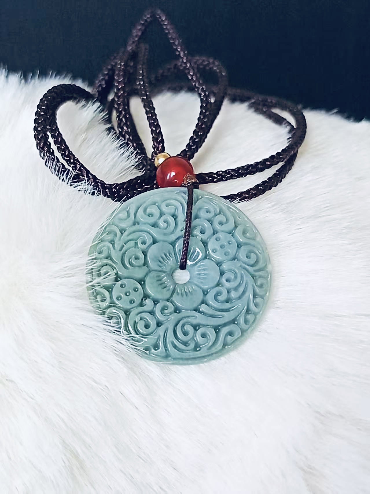 BLUE WATER JADEITE - DONUT CARVING _5