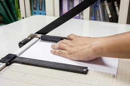 PAPER CUTTER