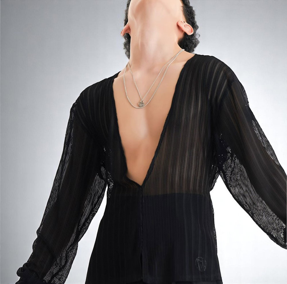 DUYQ -Large V-neck [Top]