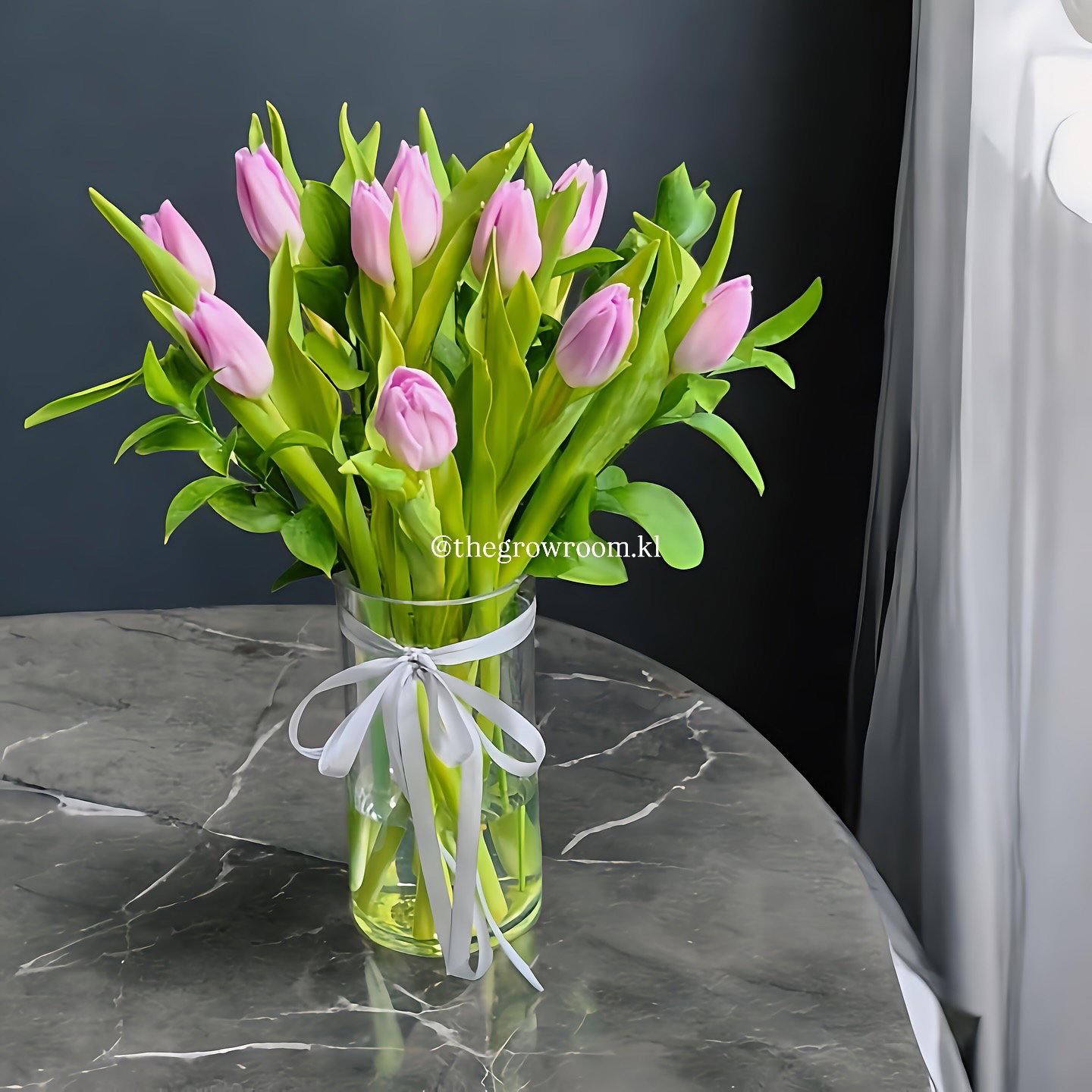 TULIPS VASE ARRANGEMENT _0