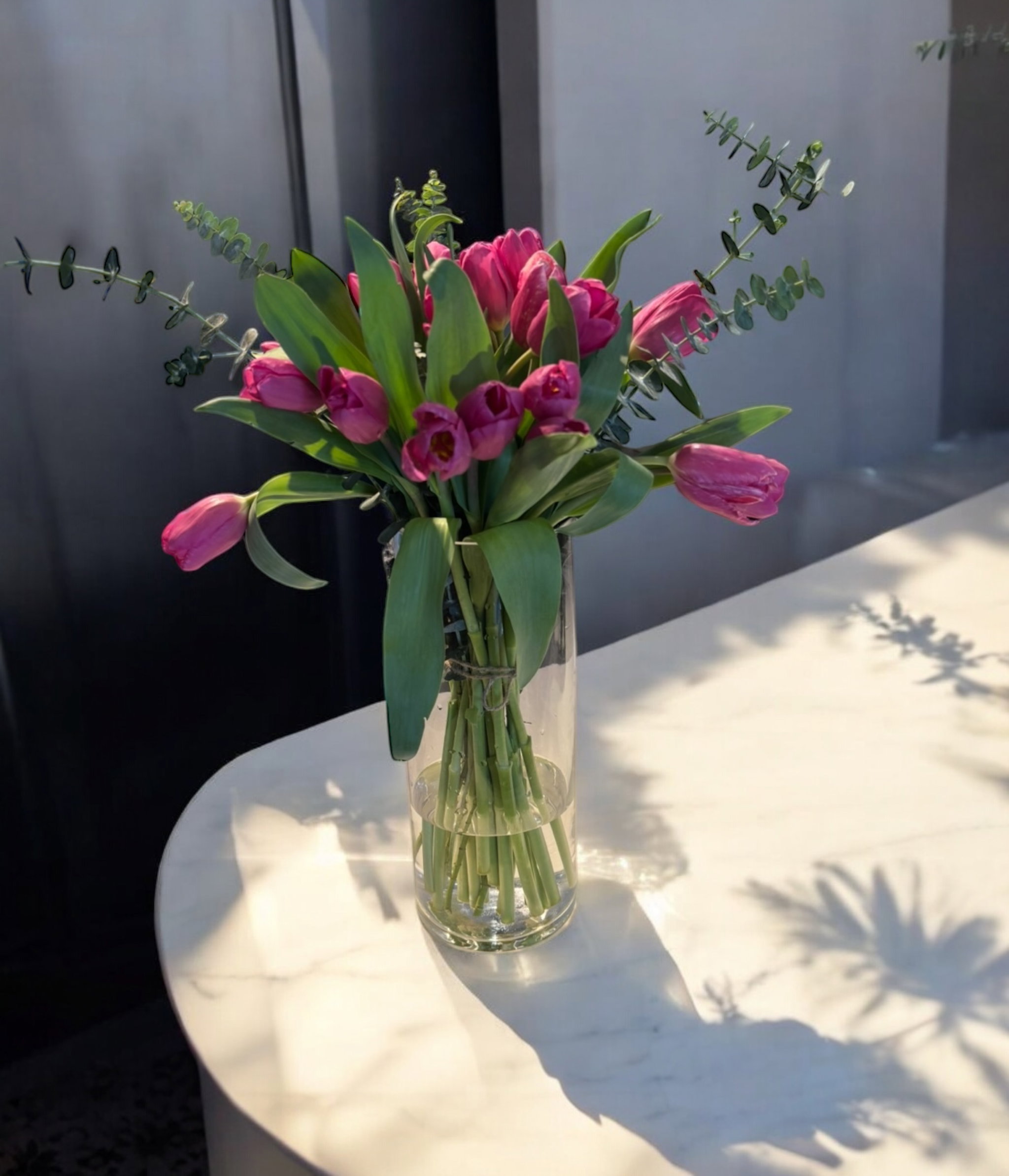 TULIPS VASE ARRANGEMENT _4