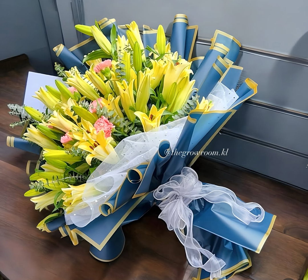 LILIES BOUQUET WRAP