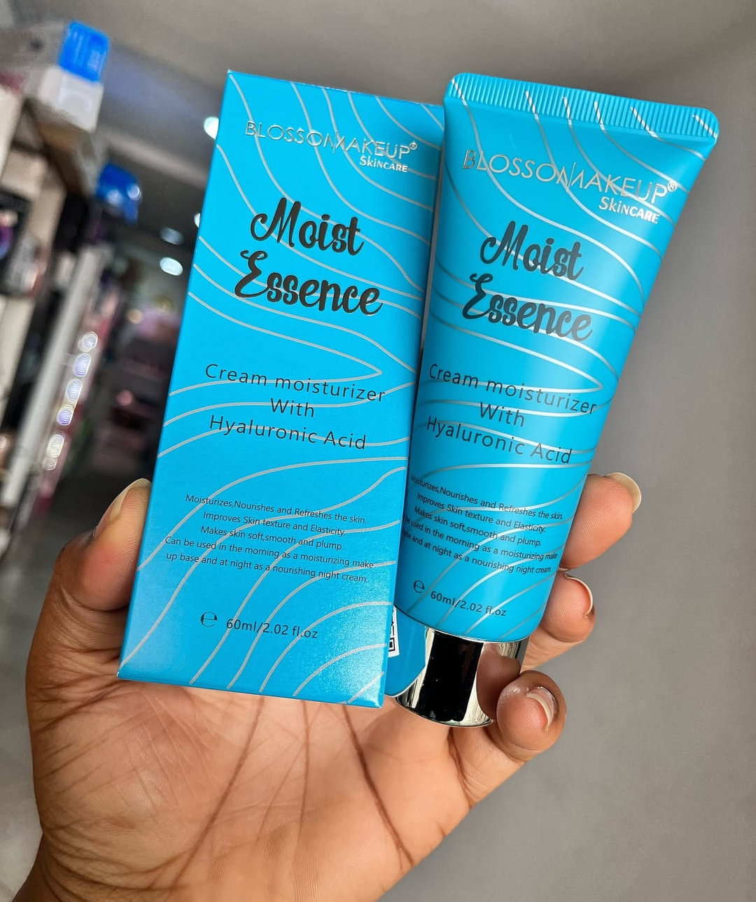 Blossom Moist Essence Cream