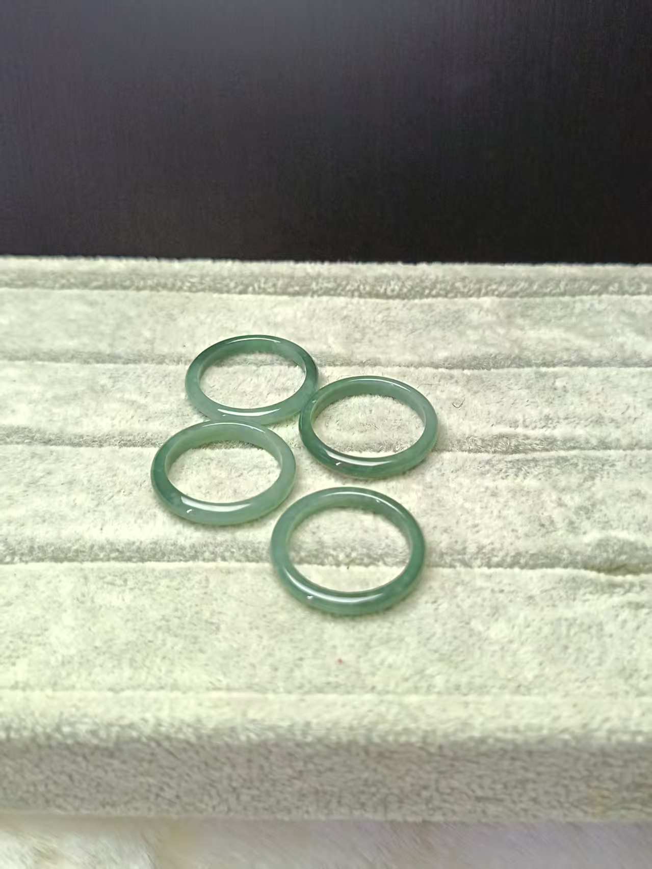 JADEITE  RING _14