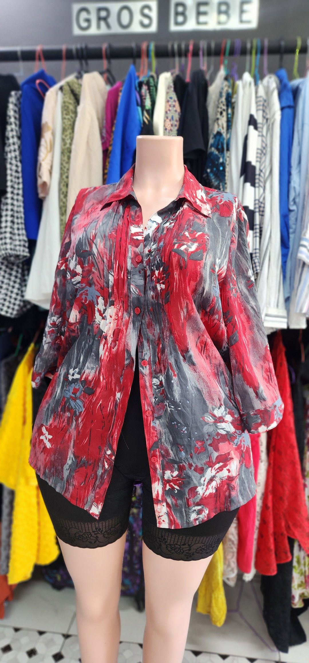 Red Shirt (42/44))