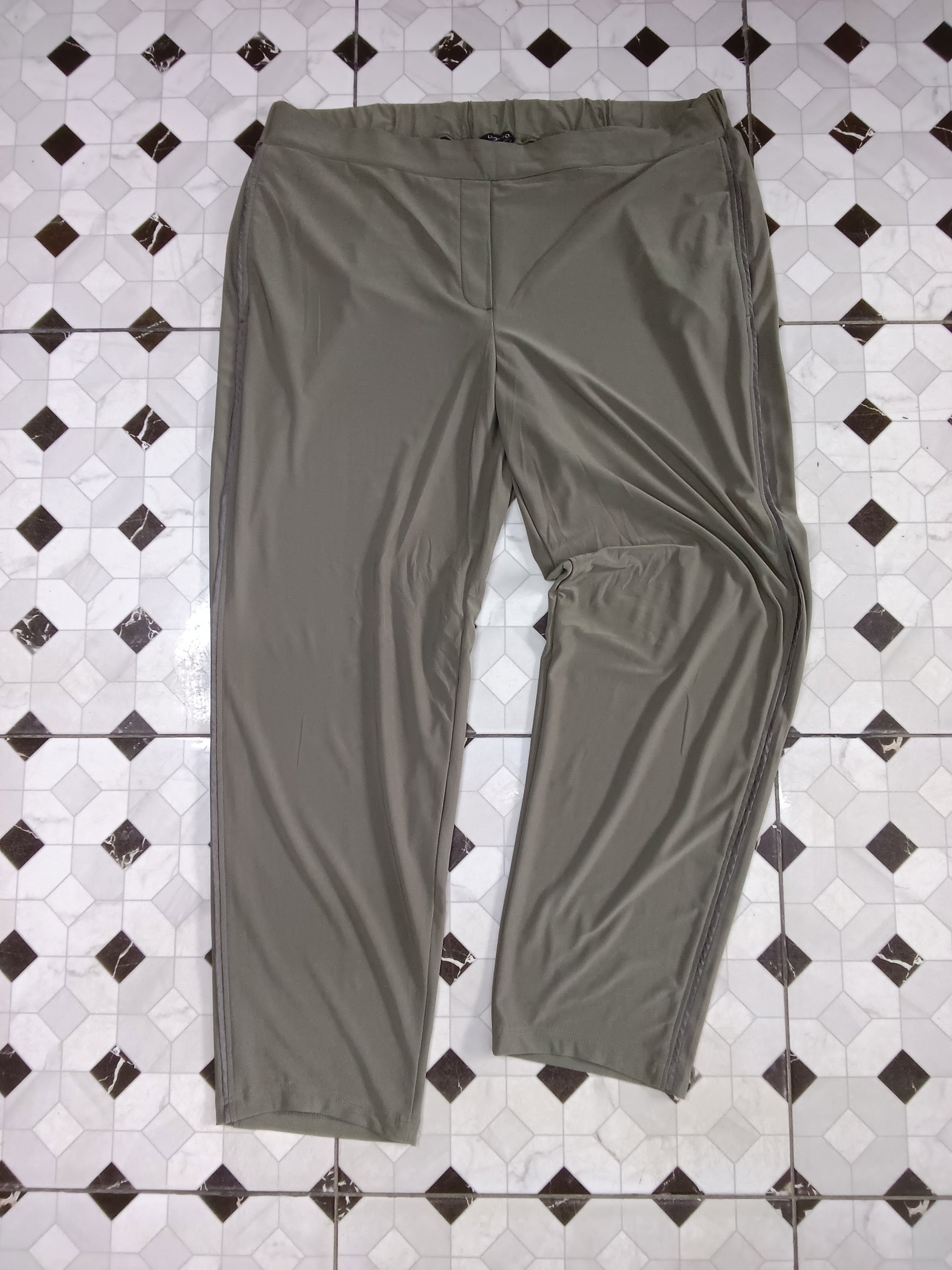 Leggings Verte Olive Super Stretch (52/54/56)_0