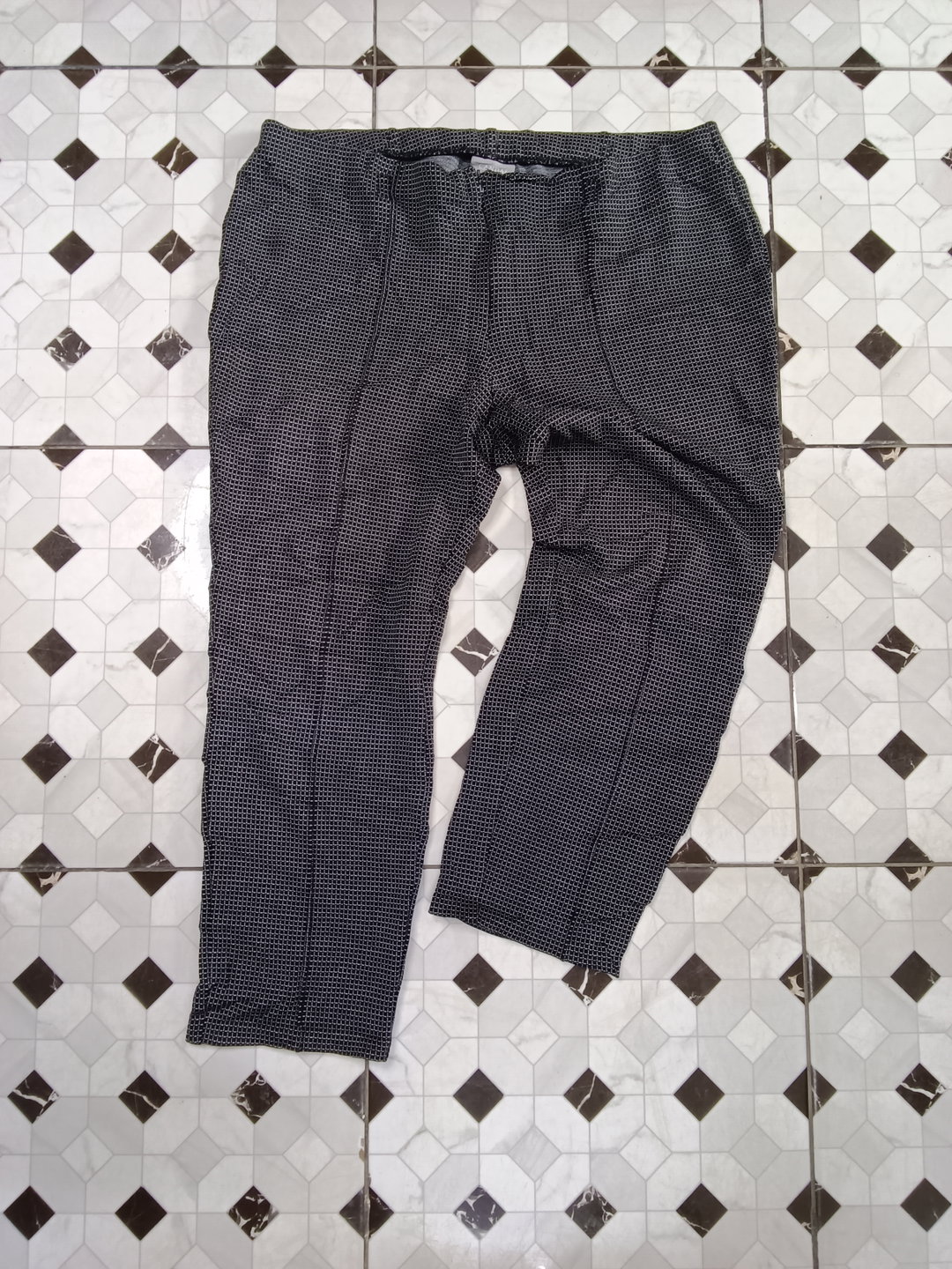 Leggings Design Noir et Blanc ( 50/52)
