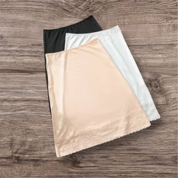 Slip/ petticoat 