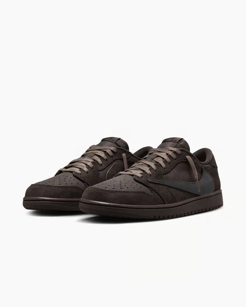 Air Jordan x Travis Scott 1 Low OG SP "Velvet Brown"_1
