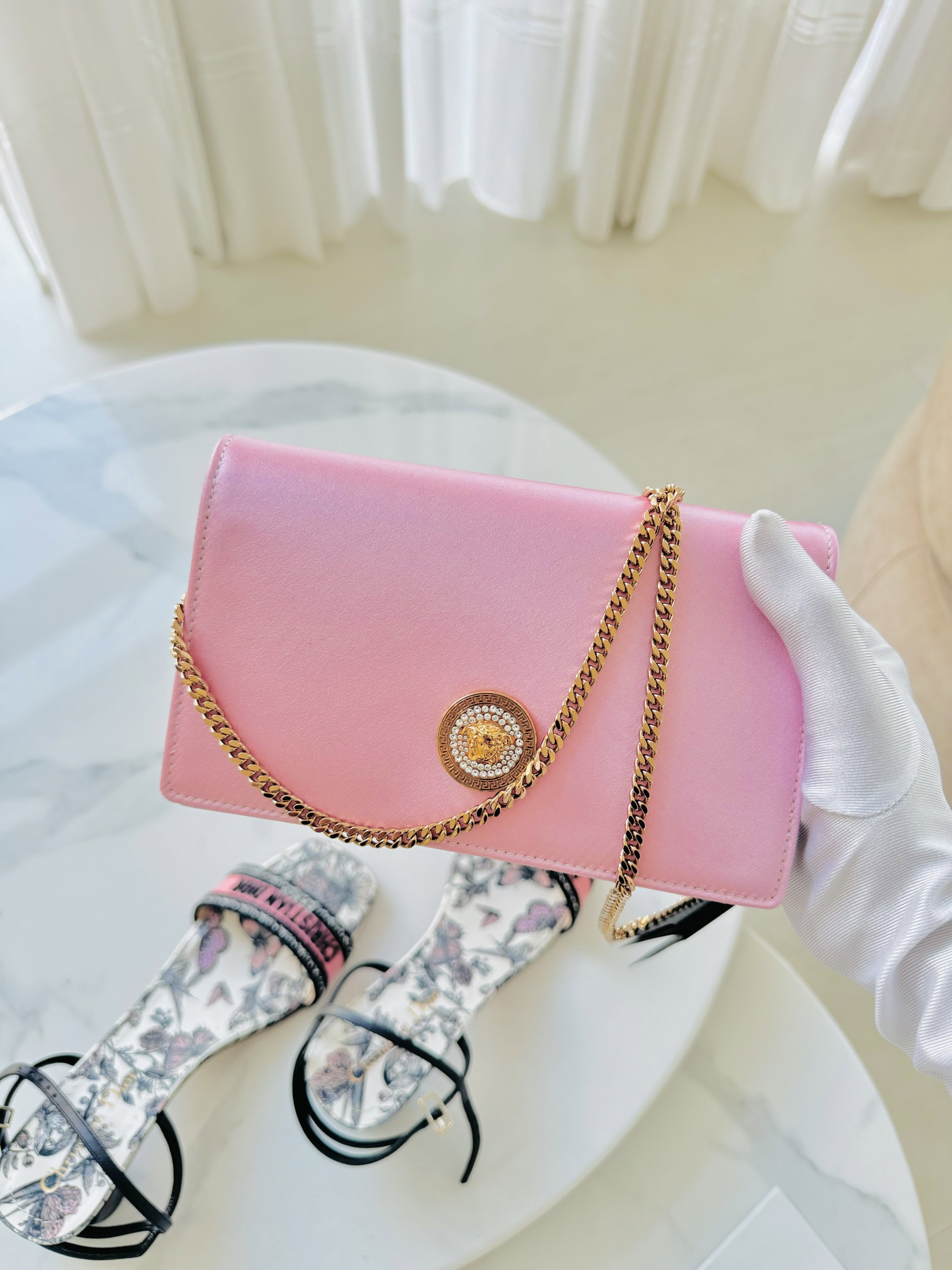 Bolsa Versace rosa Medusa / cristais _2
