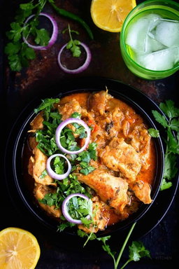 CHICKEN DO PYAZA ( HALF )