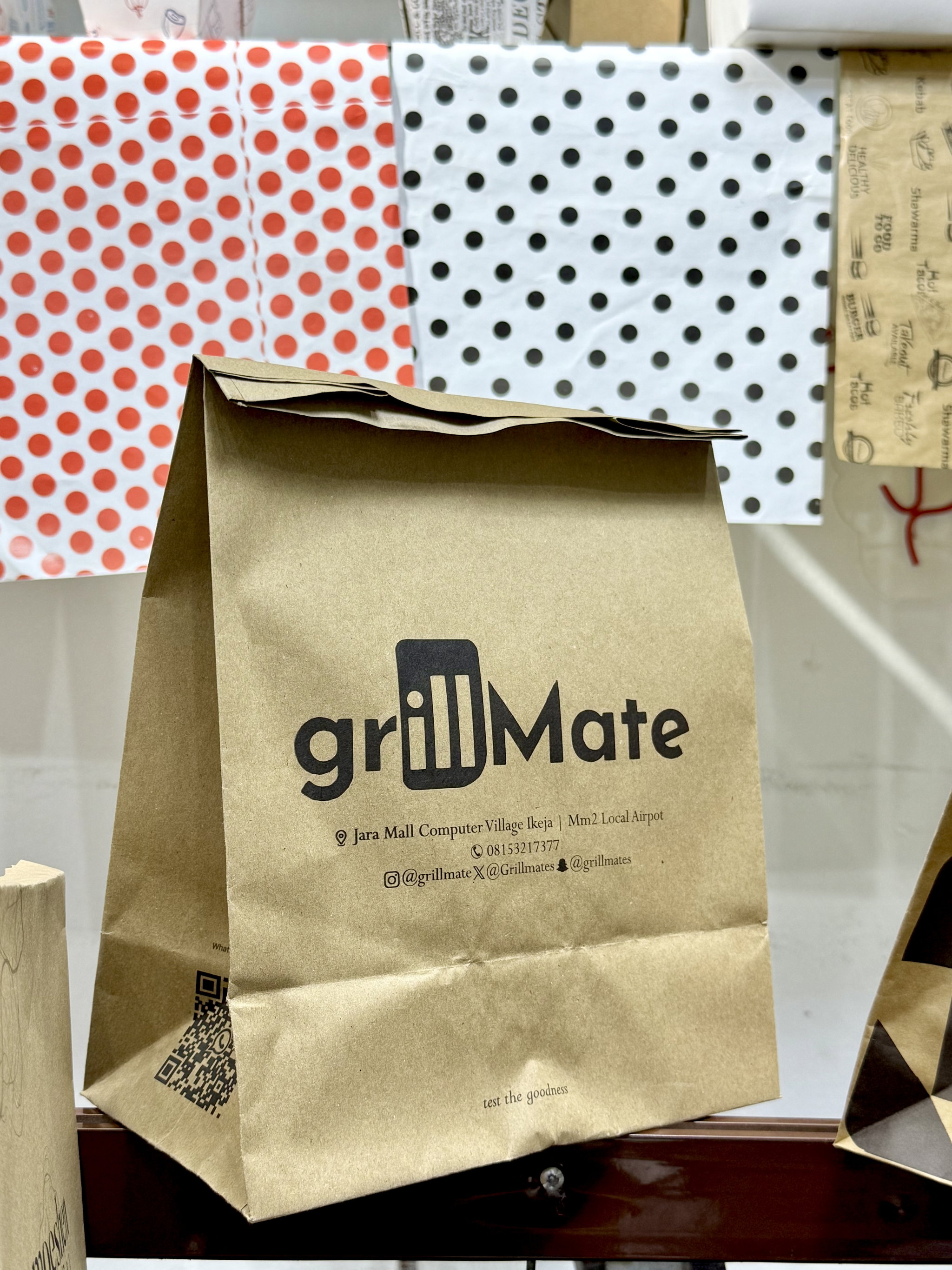 BRANDED KRAFT DELIVERY TAKEOUT BAGS - BROWN - 10.5’’ x 9’’ x 6’’ / MINIMUM ORDER QUANTITY OF 500 PIECES_0