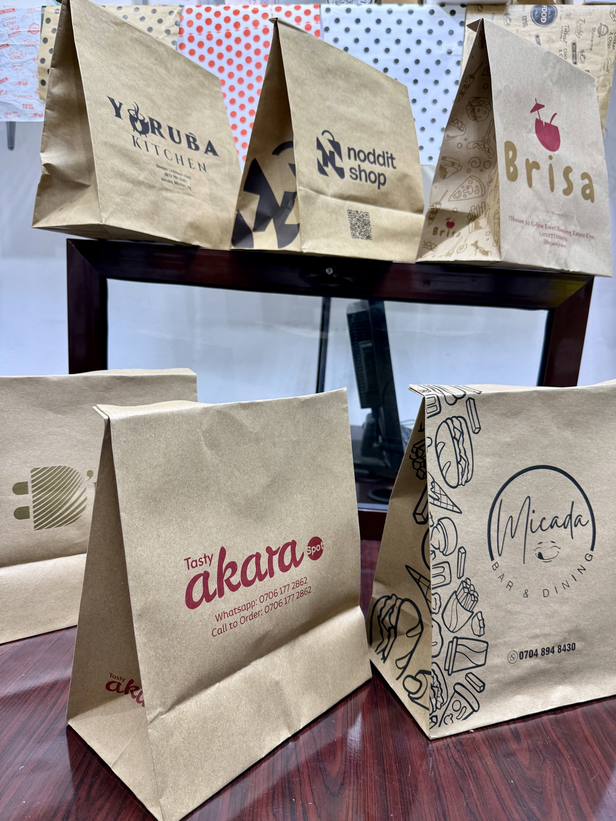 BRANDED KRAFT DELIVERY TAKEOUT BAGS - BROWN - 12” x 10” X 7''  - MINIMUM ORDER QUANTITY OF 500 BAGS _1