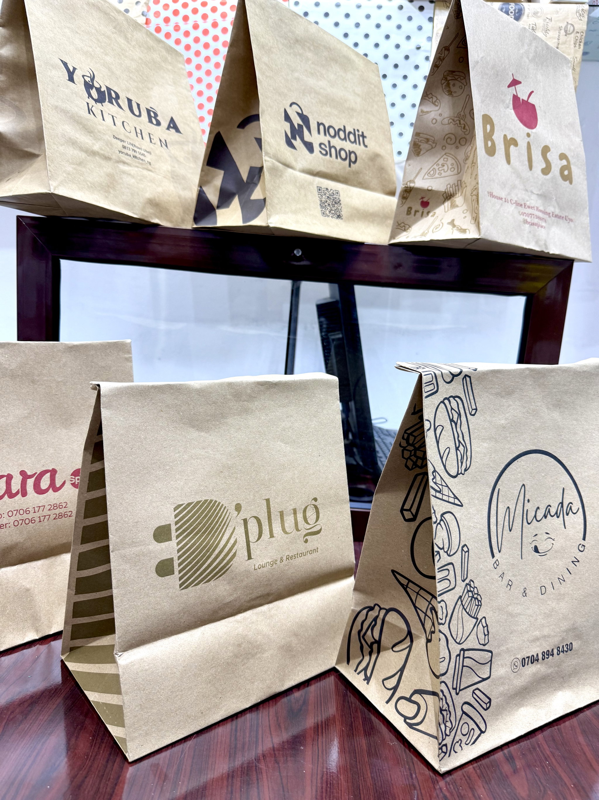 BRANDED KRAFT DELIVERY TAKEOUT BAGS - BROWN - 12” x 10” X 7''  - MINIMUM ORDER QUANTITY OF 500 BAGS _5