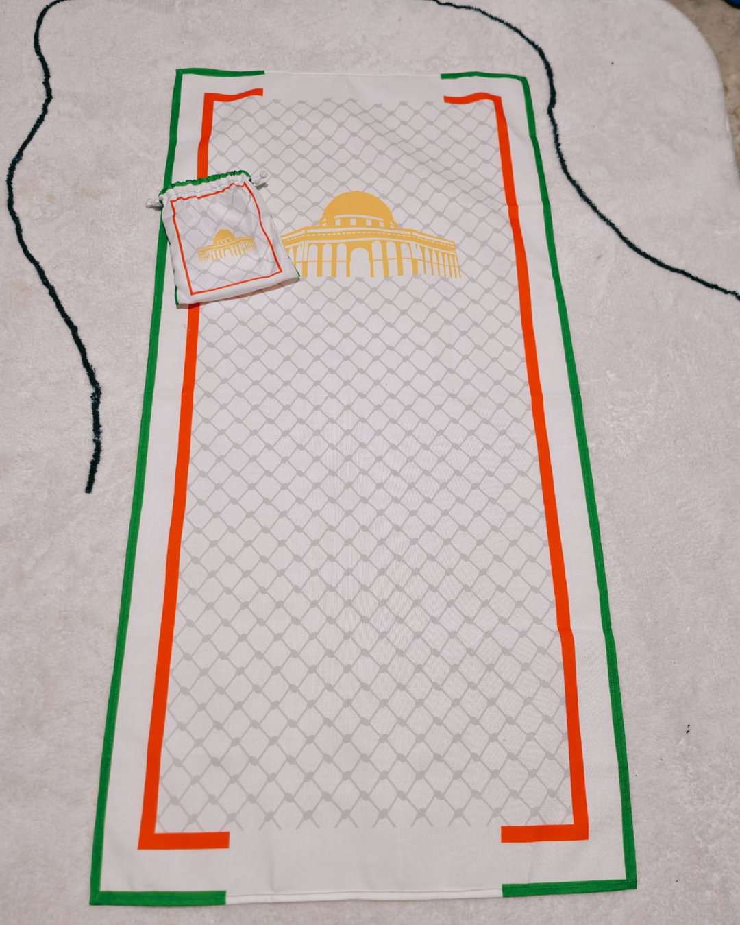 Aqsa Travel Prayer Mat - White Keffiyeh