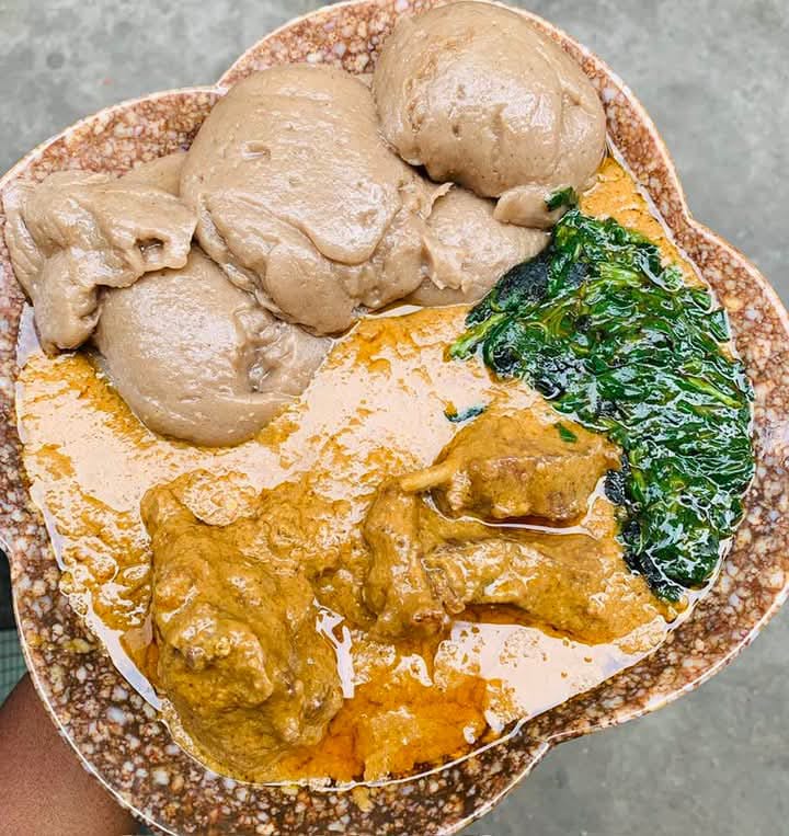 Sauce d'arachide avec pâte noire - CHEZ MALIBU_0