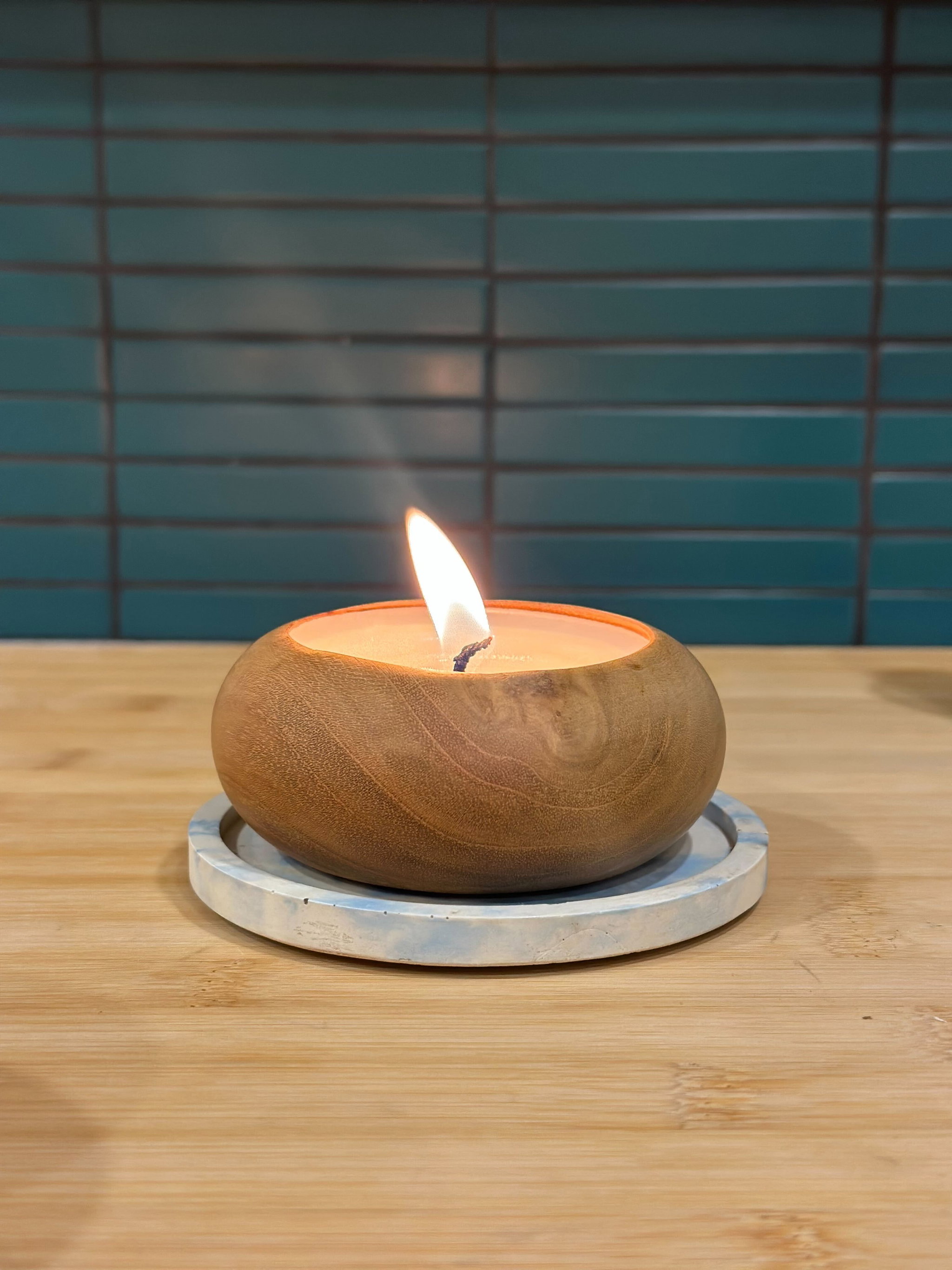 BathBreeze Soy Wax Candle - Lilin Aromaterapi / Scented Candle - Wood 150_1