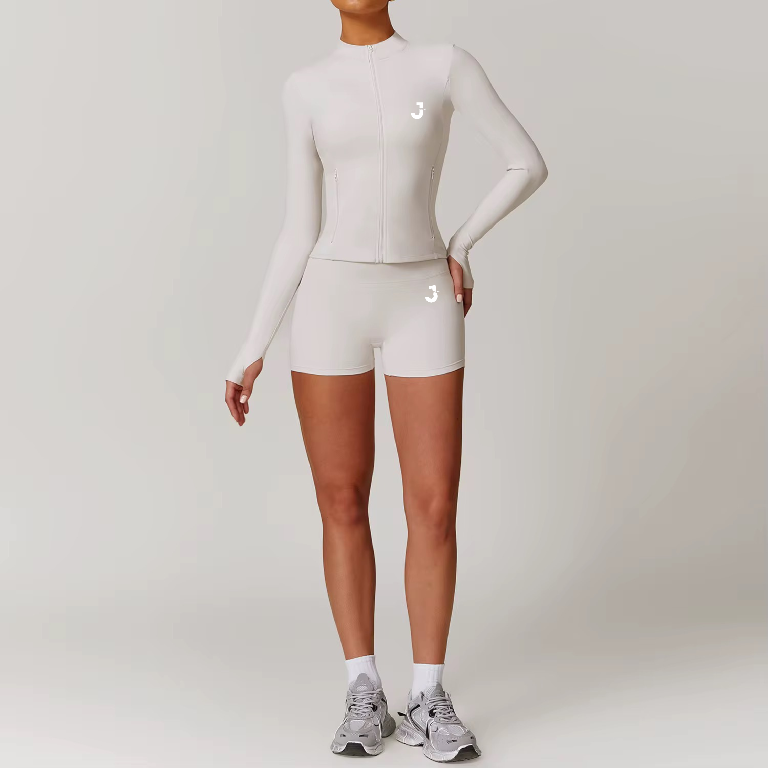 Lara White Grey Set
