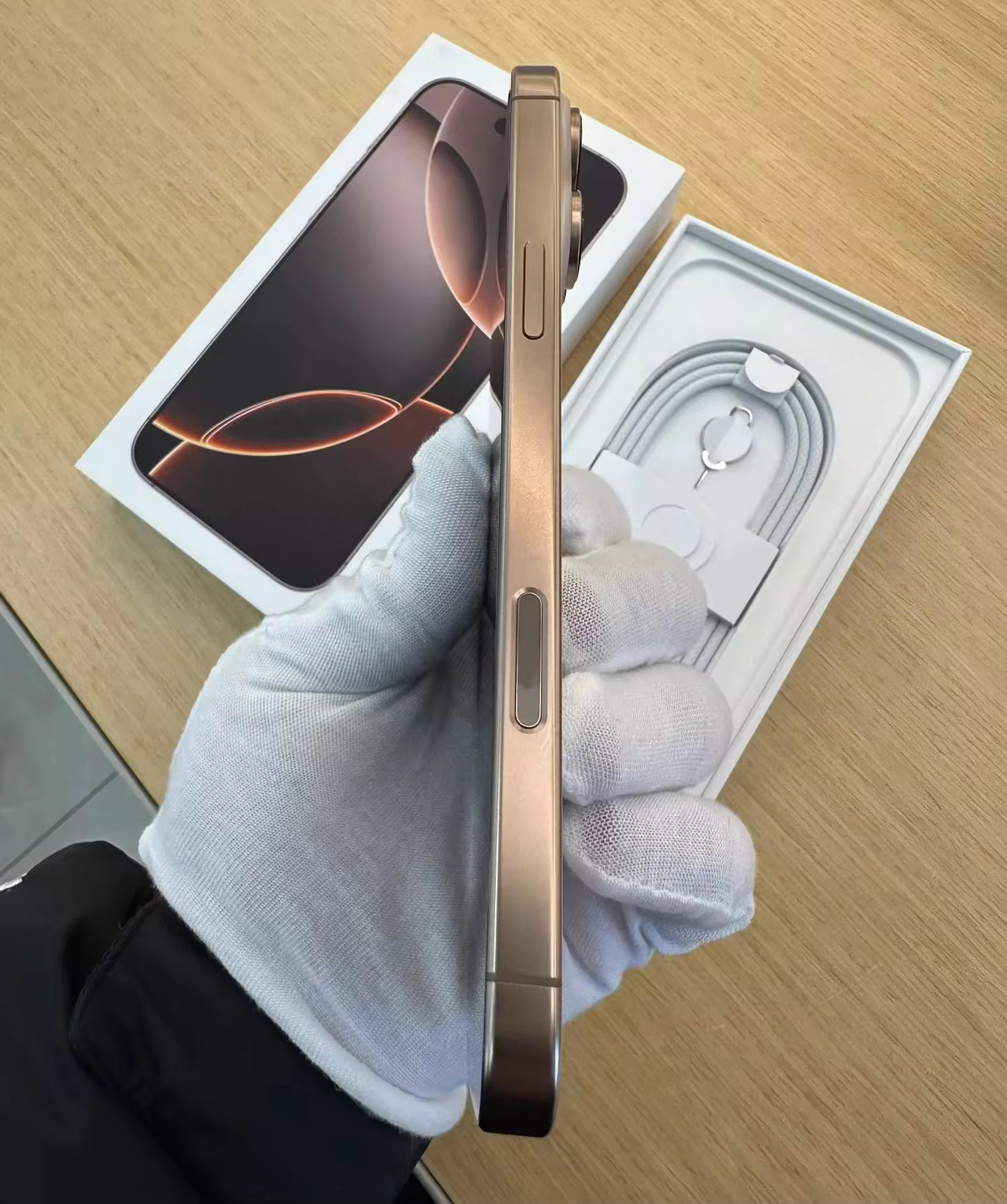 iPhone 16 pro max _2