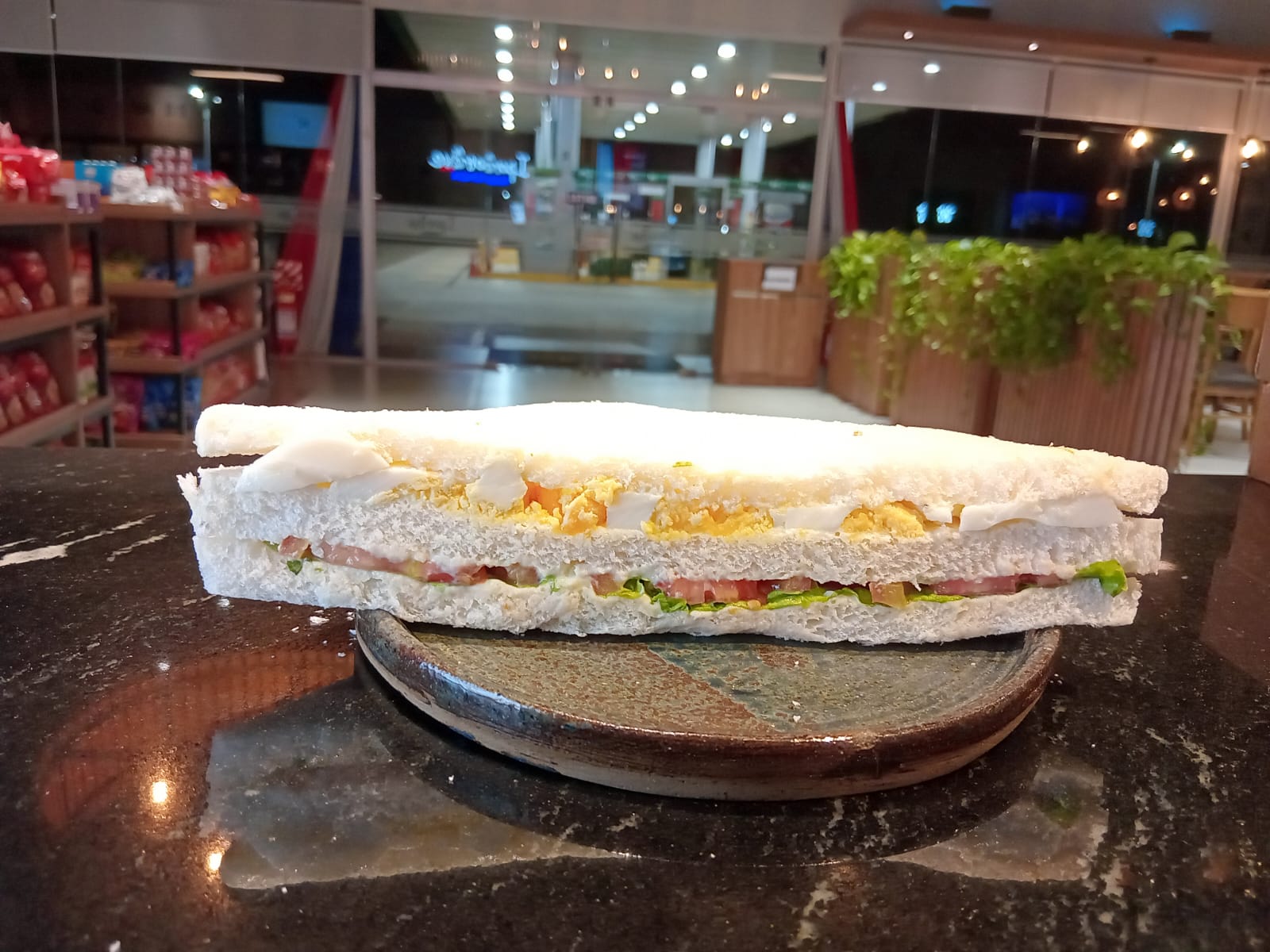 Sándwich de Verdura en Pan Blanco_0
