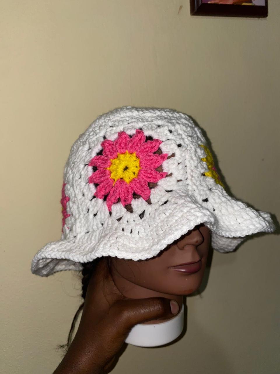 Granny square bucket hats  _0