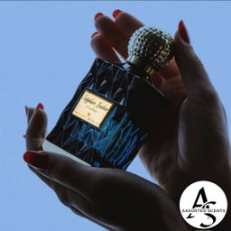 Sapphire Leather 150 ML
