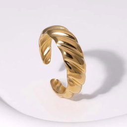 Marianna ring