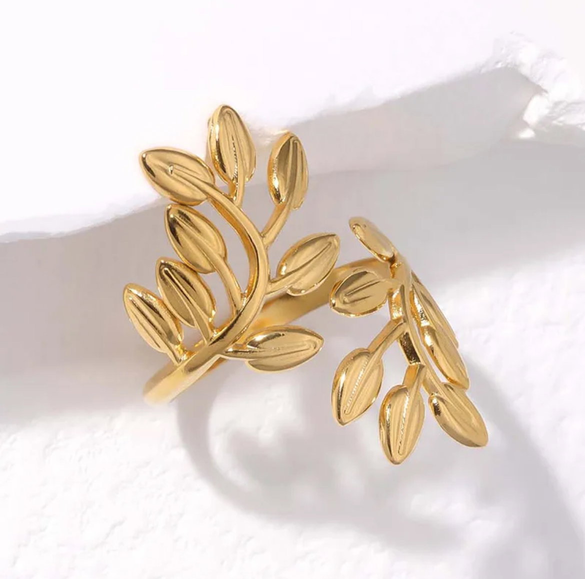 Olivia ring