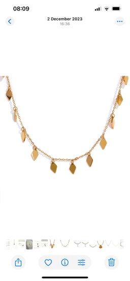 Roxie necklace