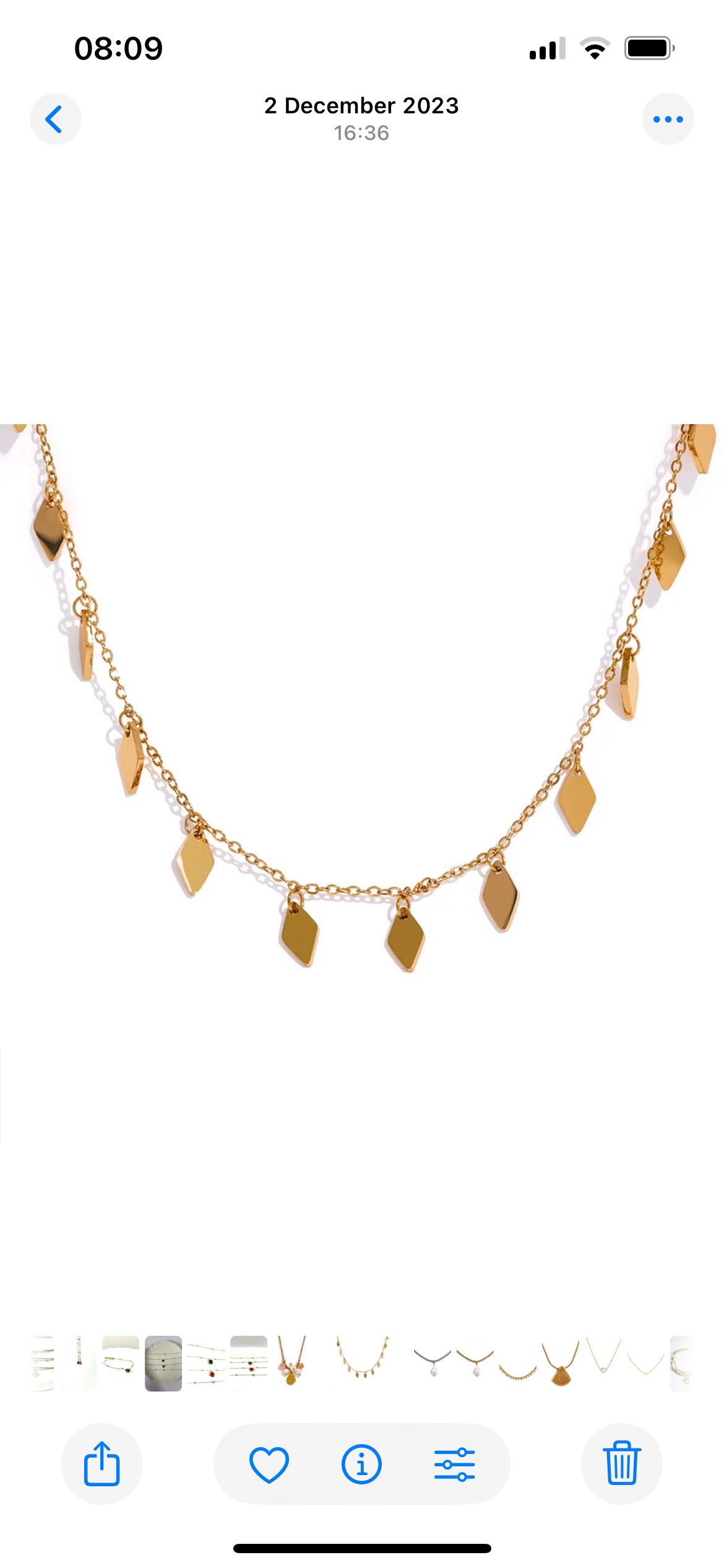 Roxie necklace