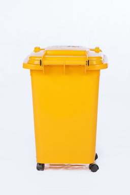 PLASTIC DUSTBIN 50 LITRES WITH 4 WHEELS WITHOUT PEDAL